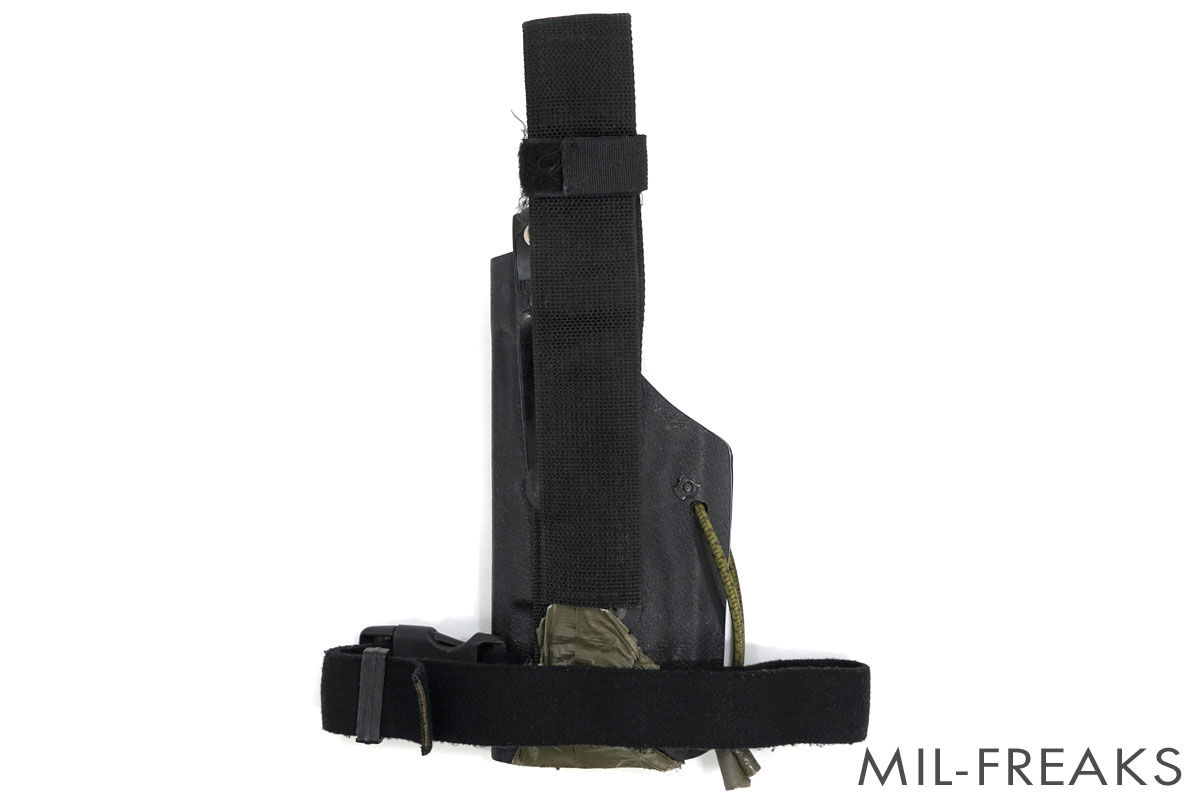 実物 Safariland製P-226用ホルスター オリーブドラブ 廃盤 完動品 実物