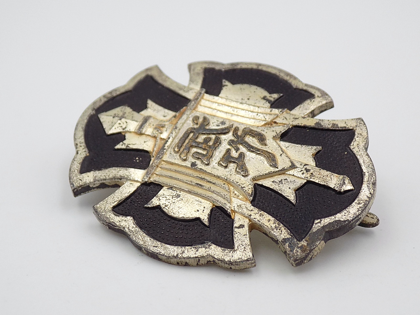 Japanese Rikugun Bukōkishō IJA Exceptional Valor Badge Class A