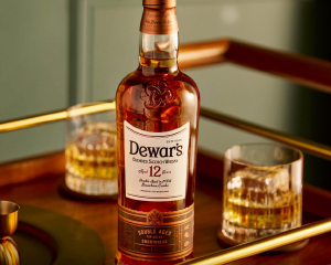 デュワーズ ダブルダブル 27年 バカルディの通信販売