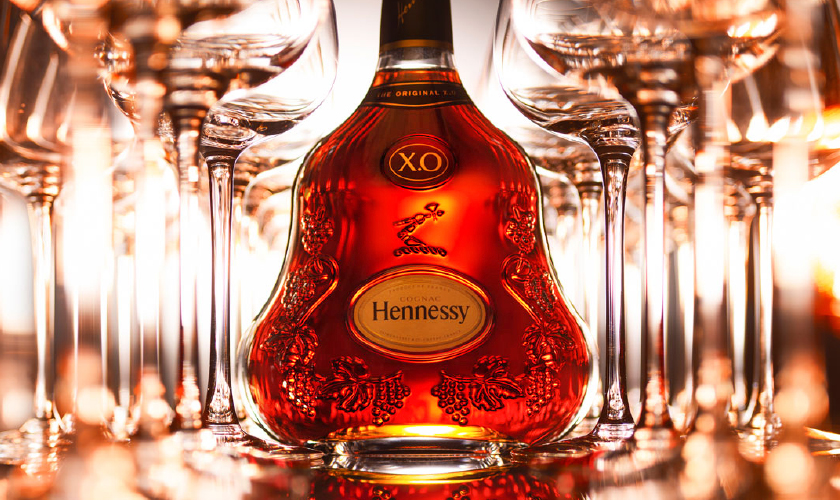 Hennessy X.O. コニャック オリジナルボックス付き 700 Hennessy X.O.
