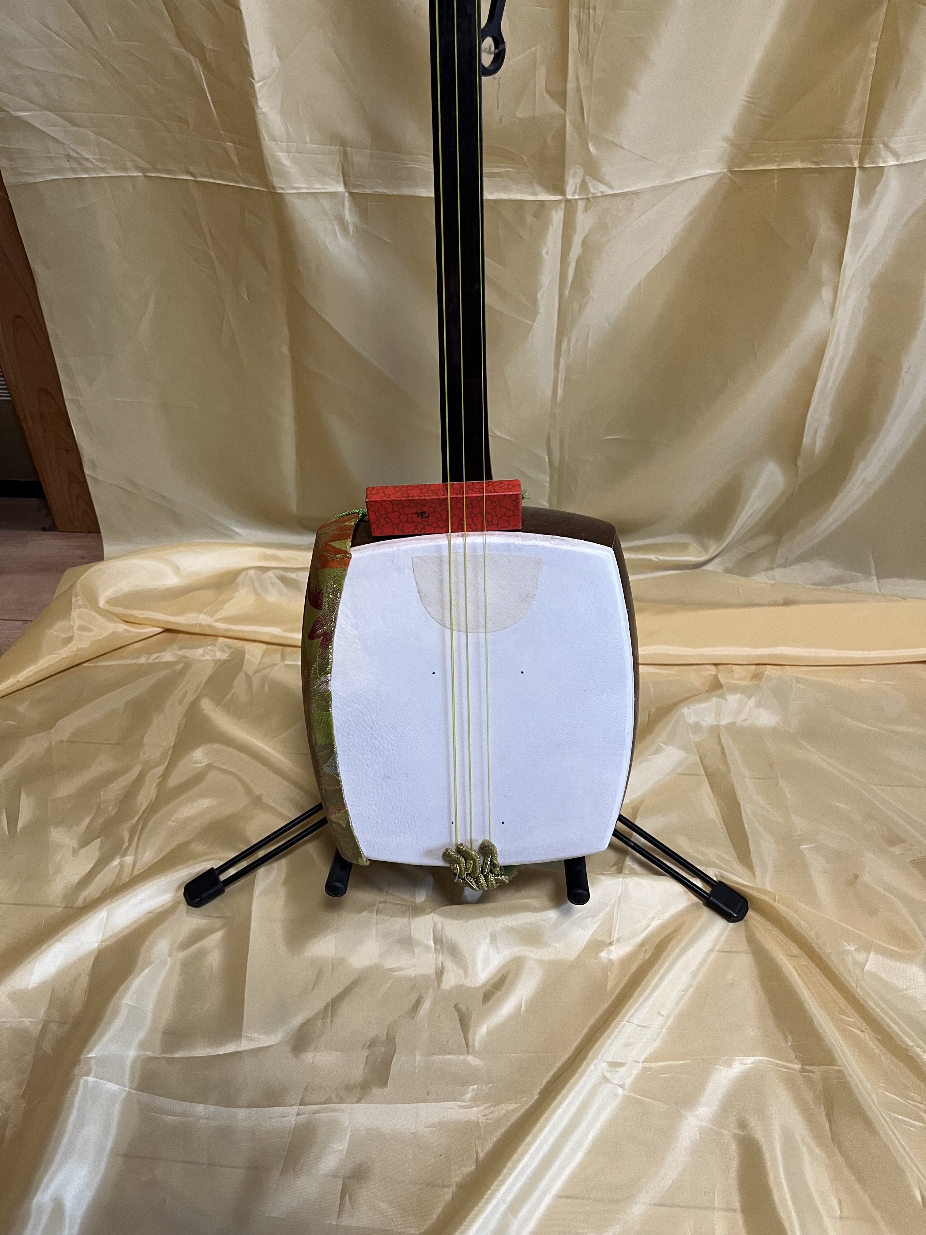 三味線｜三味線、琴の向山楽器店