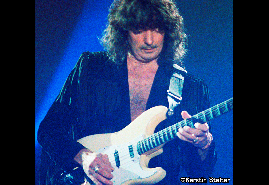 リッチー・ブラックモアズ・レインボー：ブラック・マスカレード