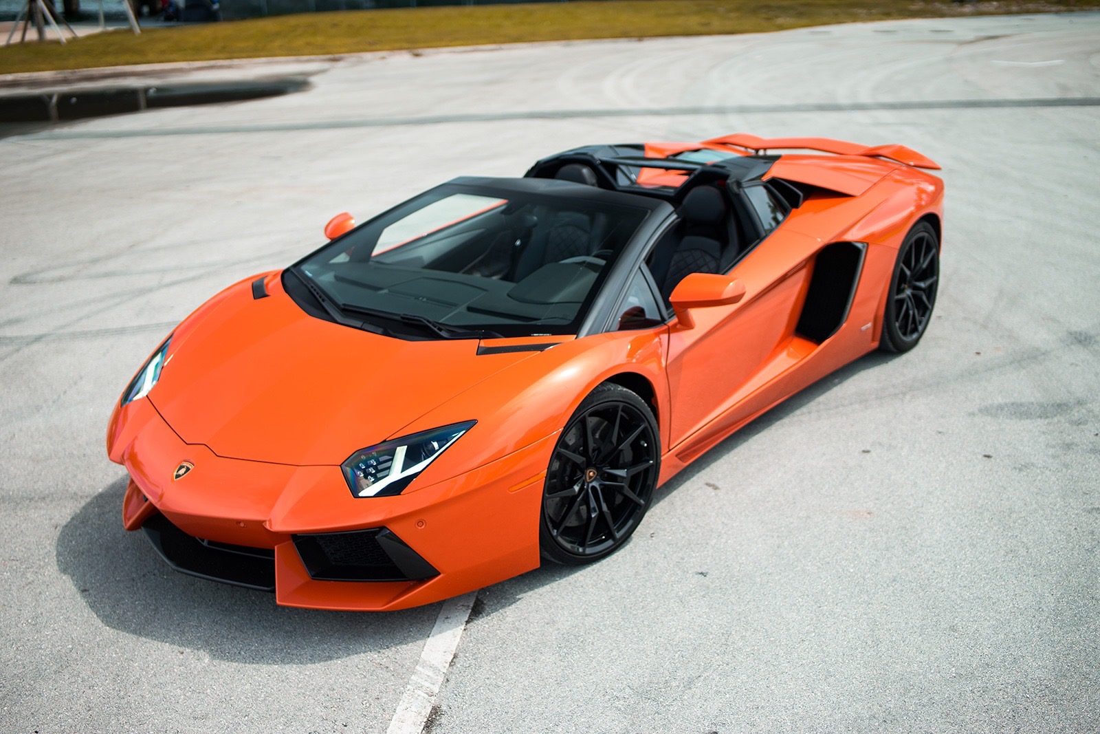 Used-2015-LAMBORGHINI-