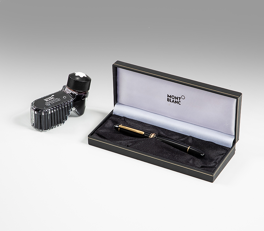 MONT BLANC 万年筆 黒 インク瓶付き 4810 Au750 MONT BLANC 万年筆 黒