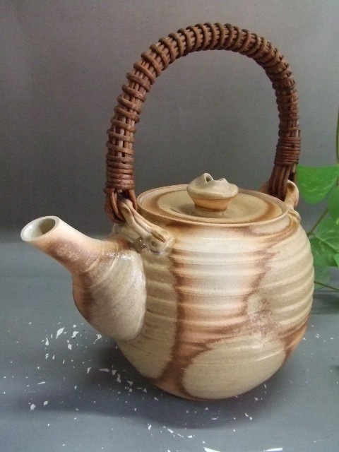 信楽 こんなの見たこと無い！！大容量特大土瓶のご紹介｜中村陶器