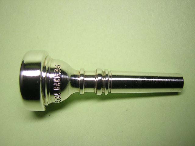 バック 中古コルネットマウスピース 3B