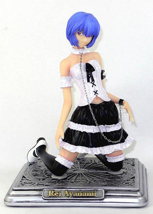 新世紀エヴァンゲリオン 綾波レイ ゴスロリ透肌素材Ver. フィギュア