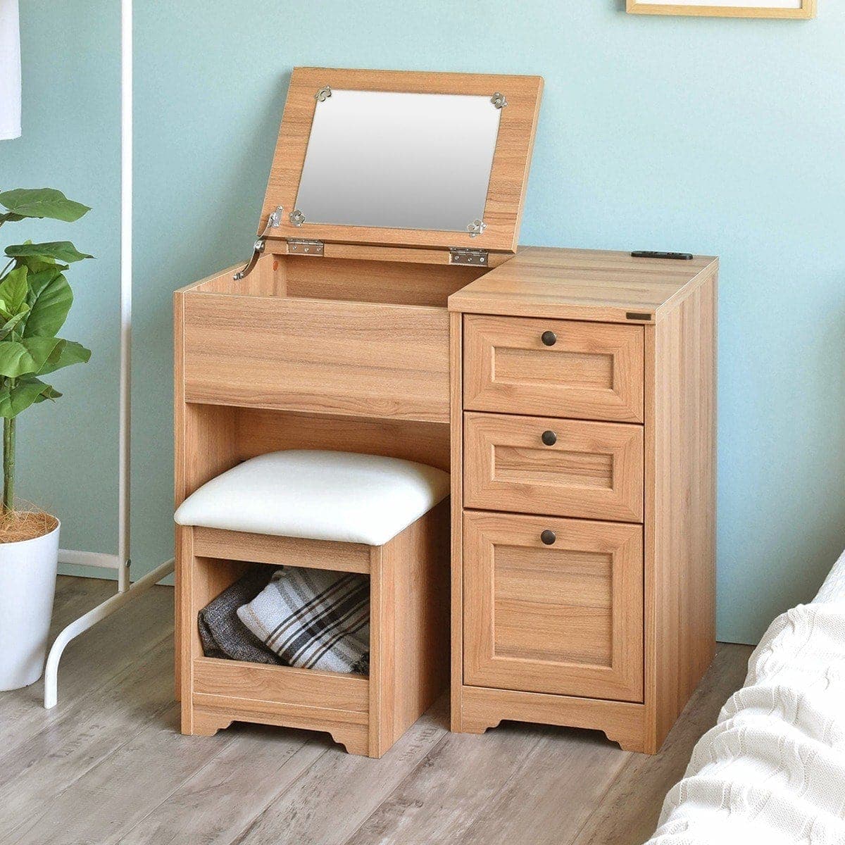 ニトリドレッサーコナ直接取引可