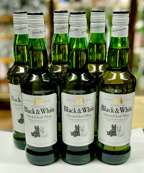 Black & Whiteブラック&ホワイト ブレンデッドスコッチ