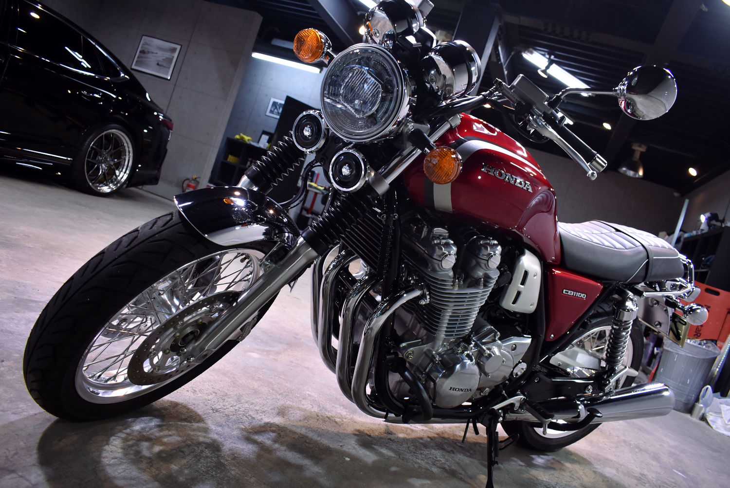HONDA CB1100EX ファイナルエディション 燃料タンク 1箇所傷有り HONDA