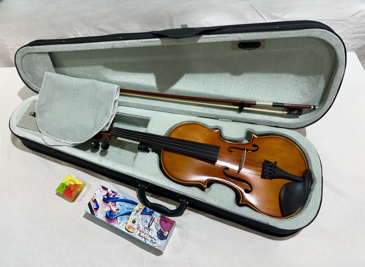 初心者向けバイオリン 4/4バイオリンは柔らかく優雅な音色を持つ