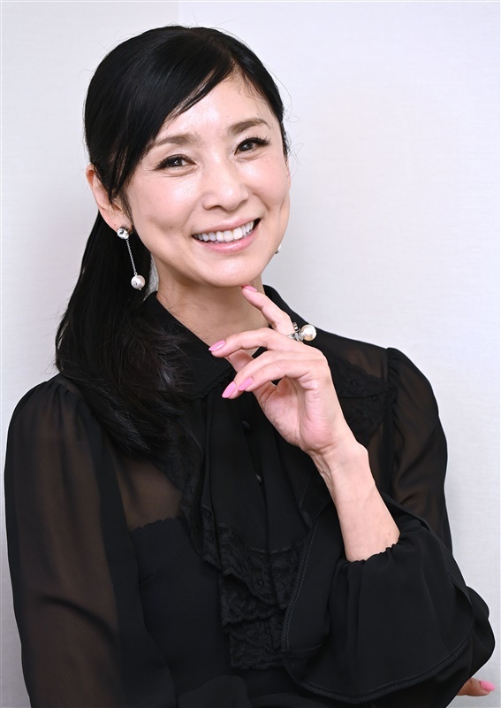 香りの映画に人生のメッセージ 「魔女の香水」主演 黒木瞳さん