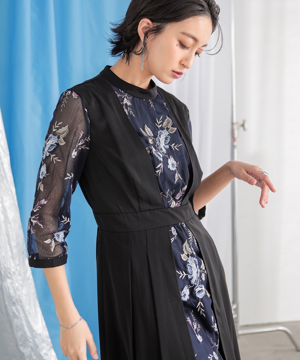 結婚式・パーティー・オケージョンドレス】スタンドカラーフロント刺繍