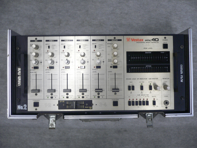 VESTAX PMC-40 完全ジャンク 通電OK 部品取り 音出しok VESTAX PMC-40