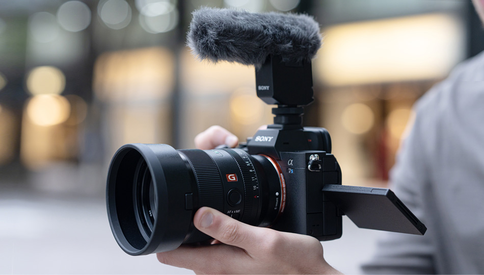 FE 35mm F1.4 GM 特長 : その他の特長 | デジタル一眼カメラα