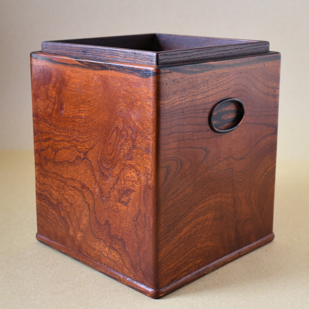 木製火鉢 一本木