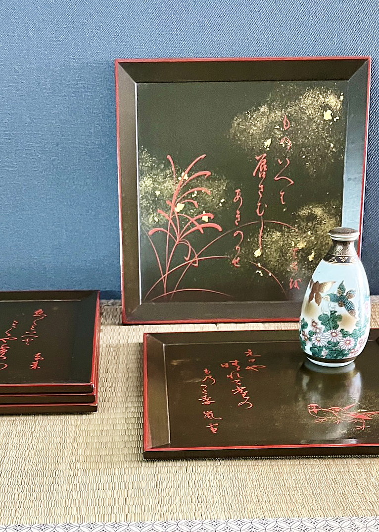 輪島塗 桐秋草蒔絵 卓上膳 半月膳 五客 時代箱付 M R5813B 輪島塗