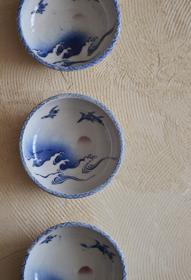 Antique Sam's Collection染付印判日の出鶴紋鉢 1客