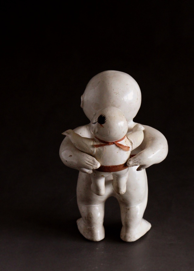 御所人形 つくね 江戸時代 背負い童子 骨董 古美術 小さな御所人形