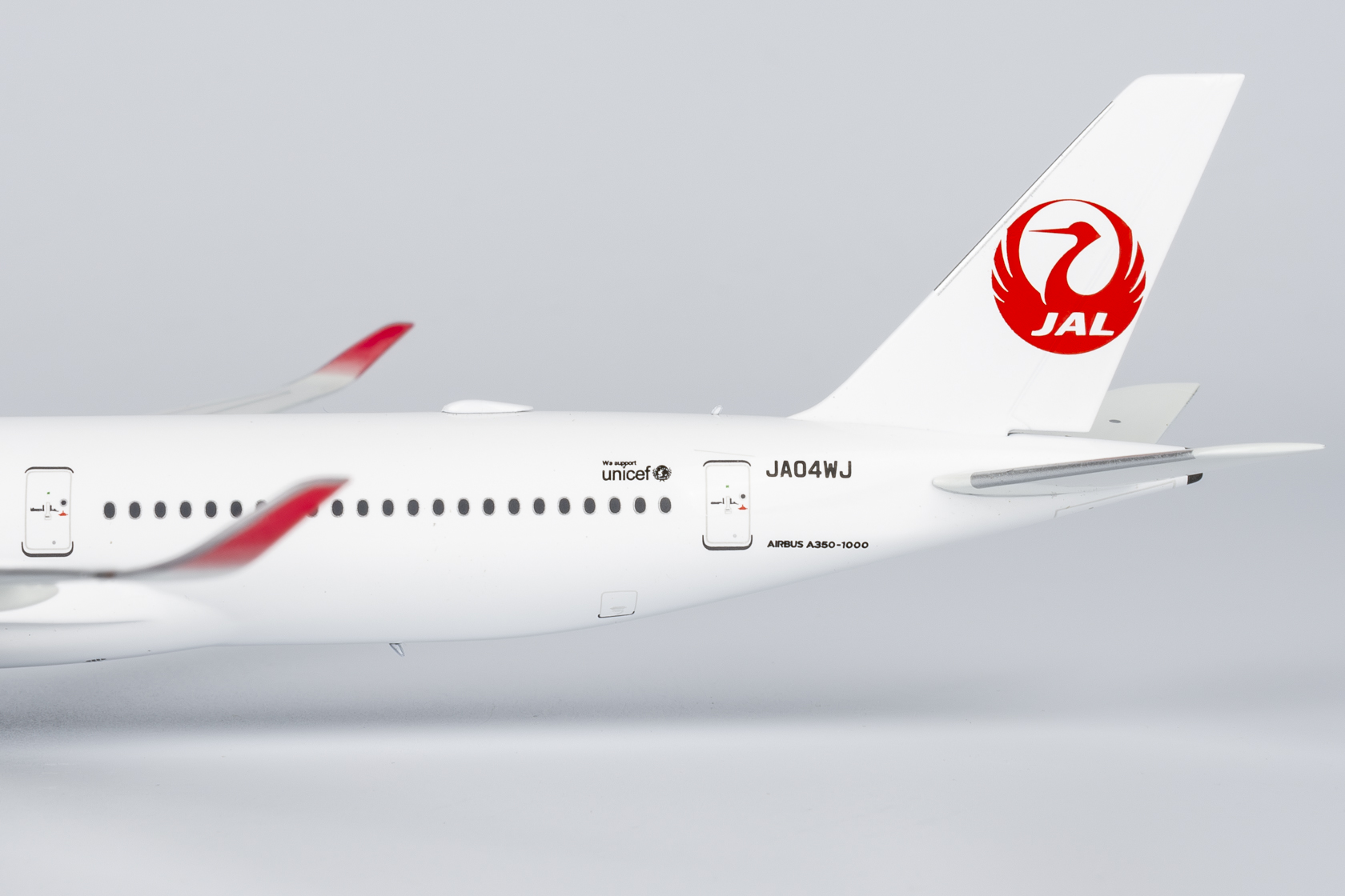 ScaleModelStore.com :: NG Models 1:400 - 57016 - Japan Airlines