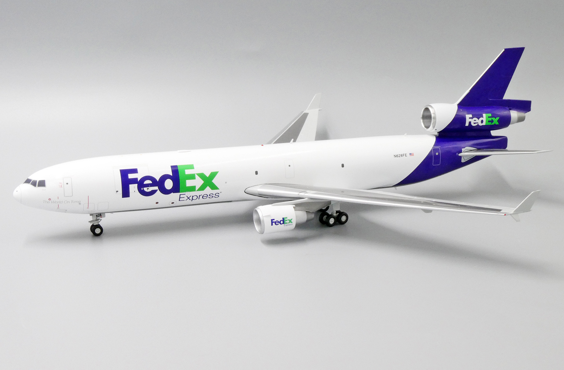 ScaleModelStore.com :: JC Wings 1:200 - XX2285 - FedEx McDonnell