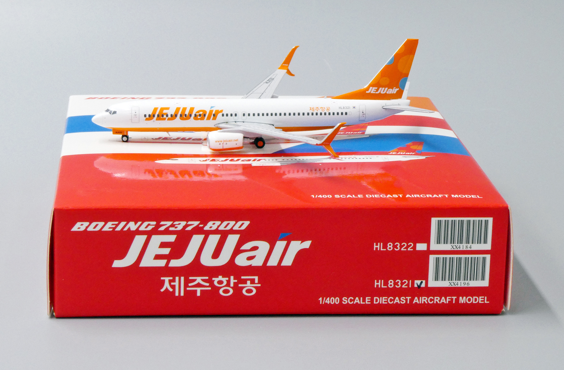 ScaleModelStore.com :: JC Wings 1:400 - XX4196 - Jeju Air Boeing