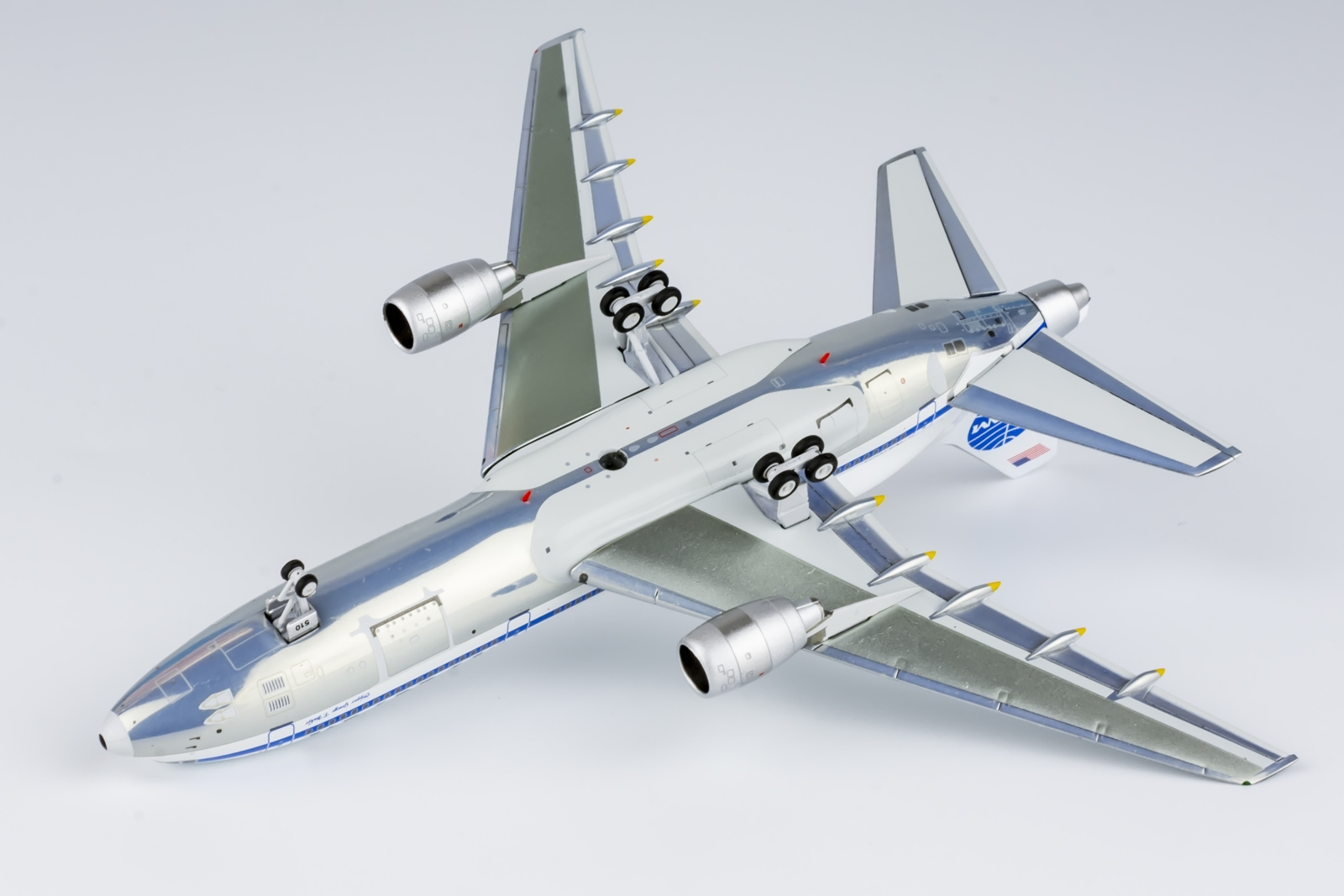 ScaleModelStore.com :: NG Models 1:400 - 35022 - Pan Am Lockheed L
