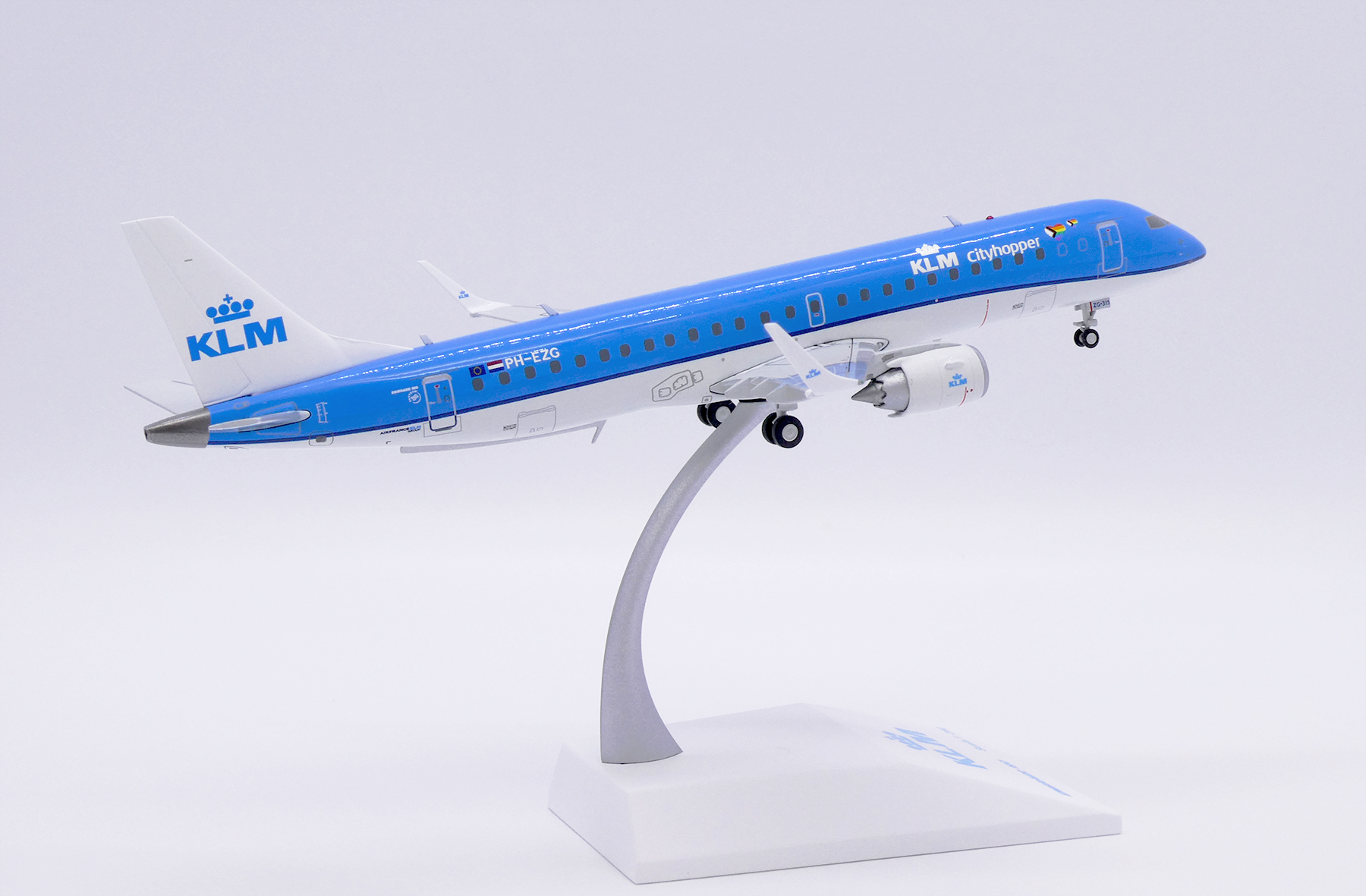 ScaleModelStore.com :: JC Wings 1:200 - XX20412 - KLM Cityhopper