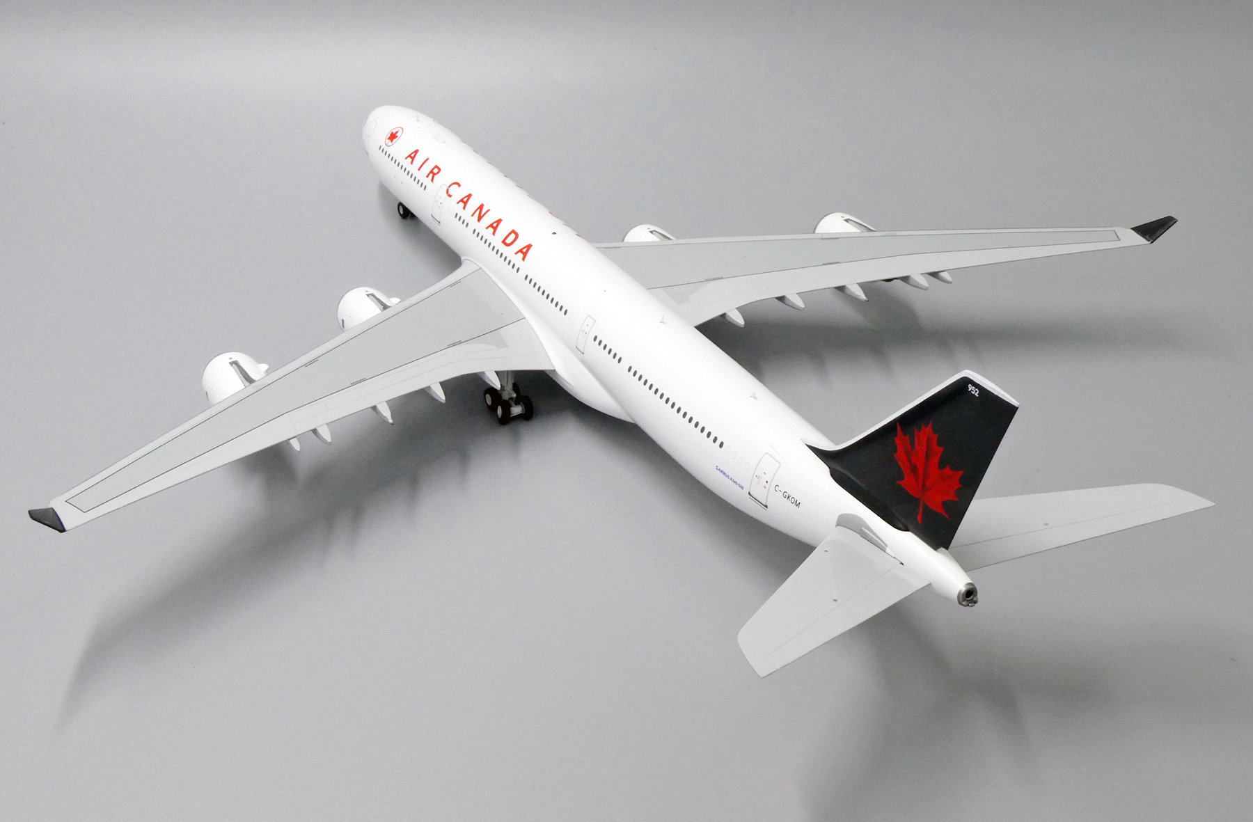 ScaleModelStore.com :: JC Wings 1:200 - LH2177 - Air Canada Airbus