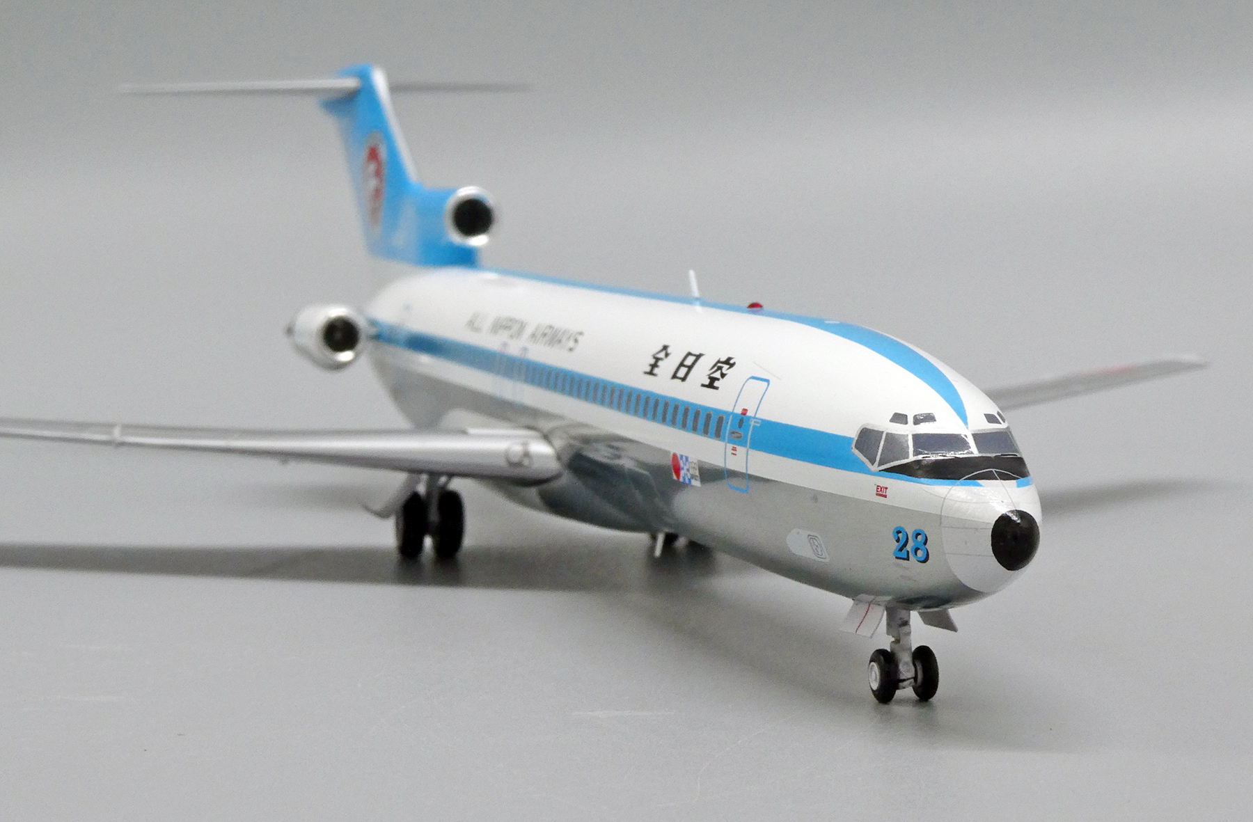JC Wings 全日本空輸 ANA 1:200 B727-200 JA8338 XX20443_10.jpg