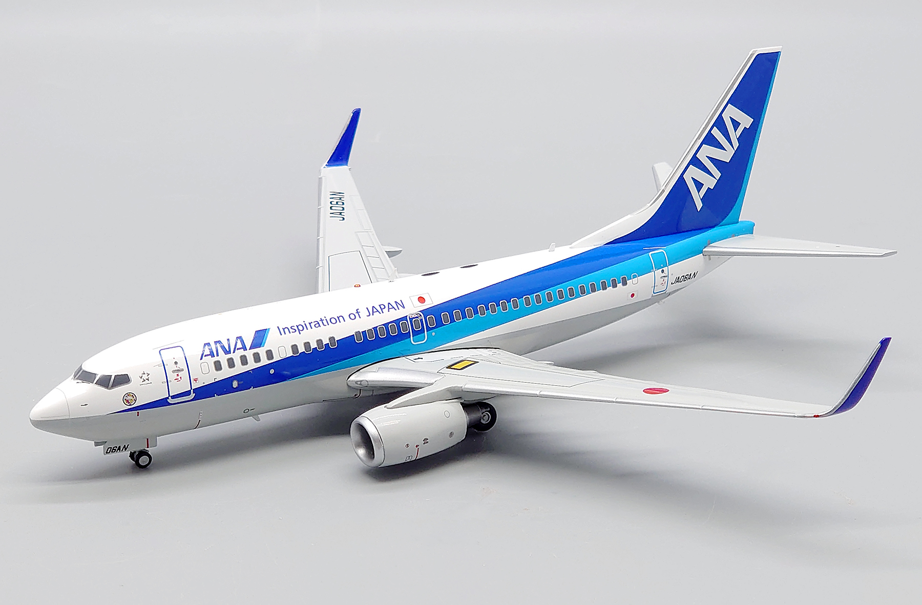 ScaleModelStore.com :: JC Wings 1:200 - EW2737008 - ANA - All