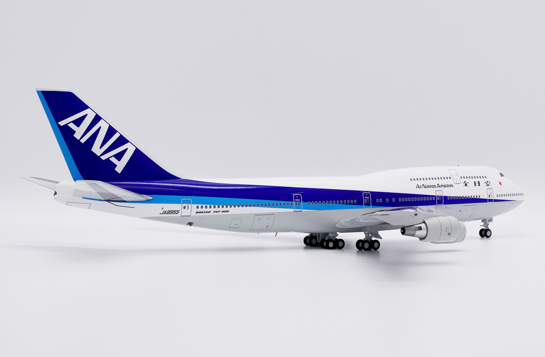 ScaleModelStore.com :: JC Wings 1:200 - XX20443 - ANA All Nippon