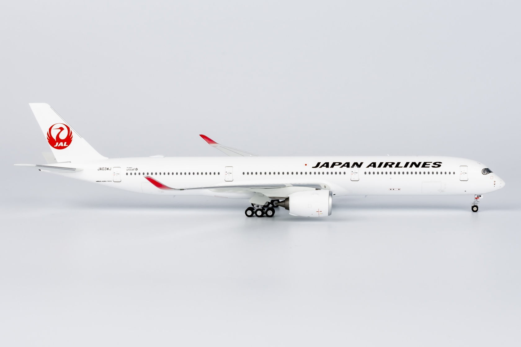 ScaleModelStore.com :: NG Models 1:400 - 57015 - Japan Airlines
