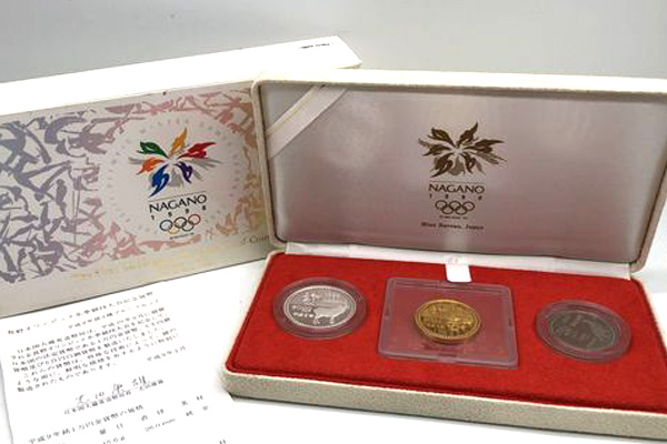 両親と見に行った長野オリンピックの記念硬貨｜七福本舗