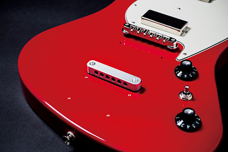 ライブパフォーマンスギター「KAMINARI×HISTORY KH-CYGNET」デビュー