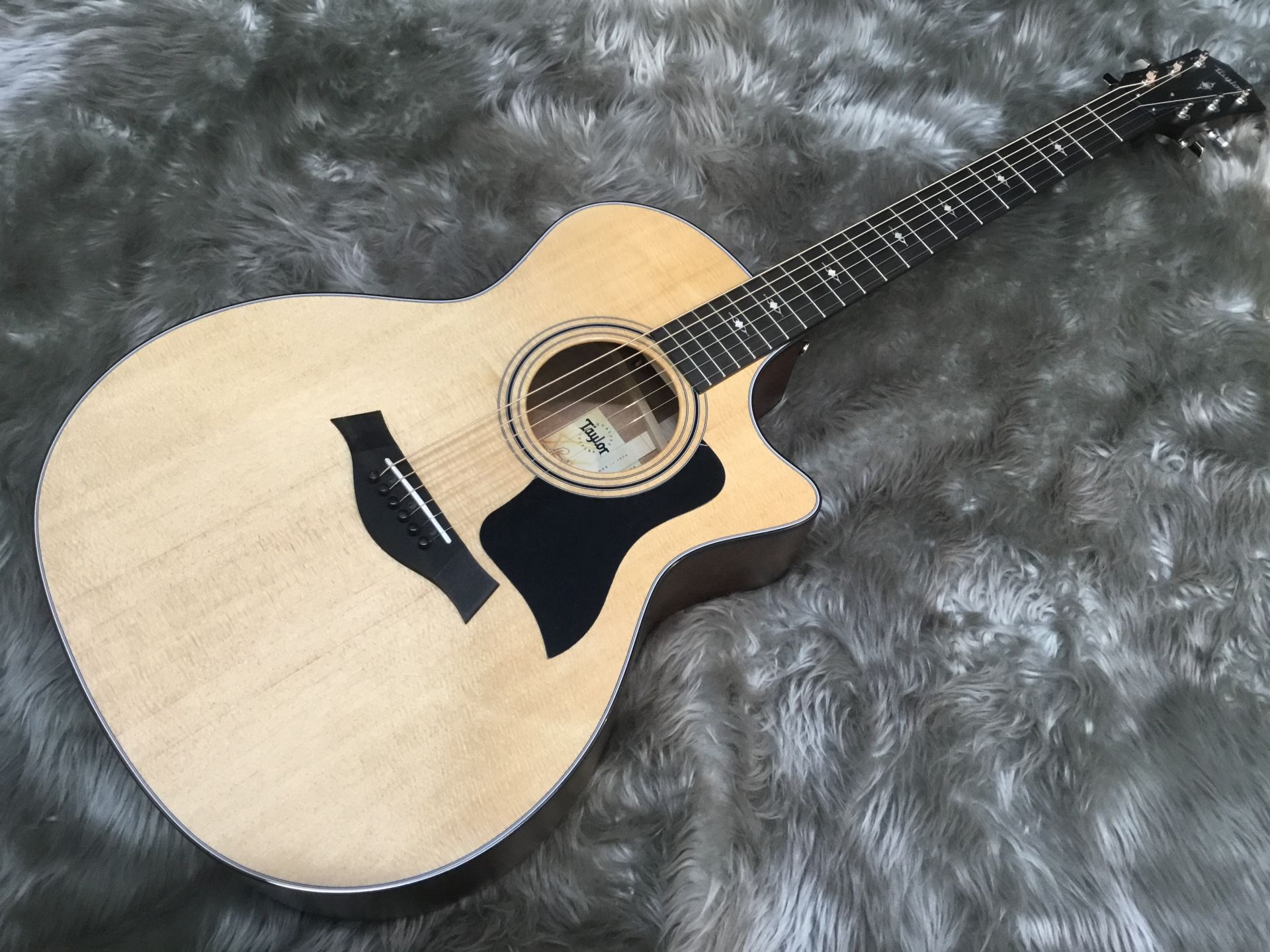 Taylor 714ce Hawaiian Koa LTD 2017 価格相談 2017 Taylor 714ce LTD