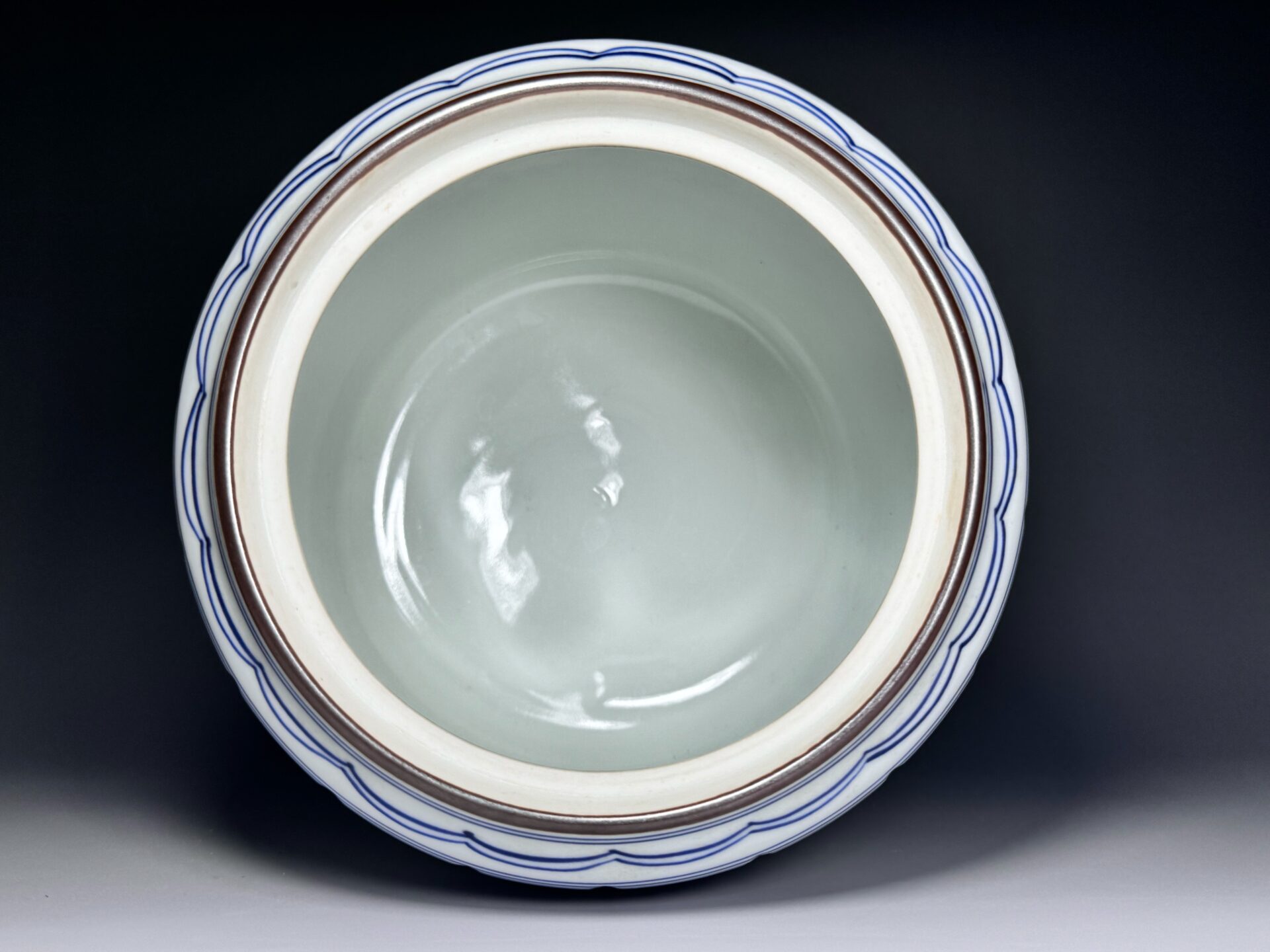 手塚祥堂 水指 染付 桶形 共箱 | 新栄堂