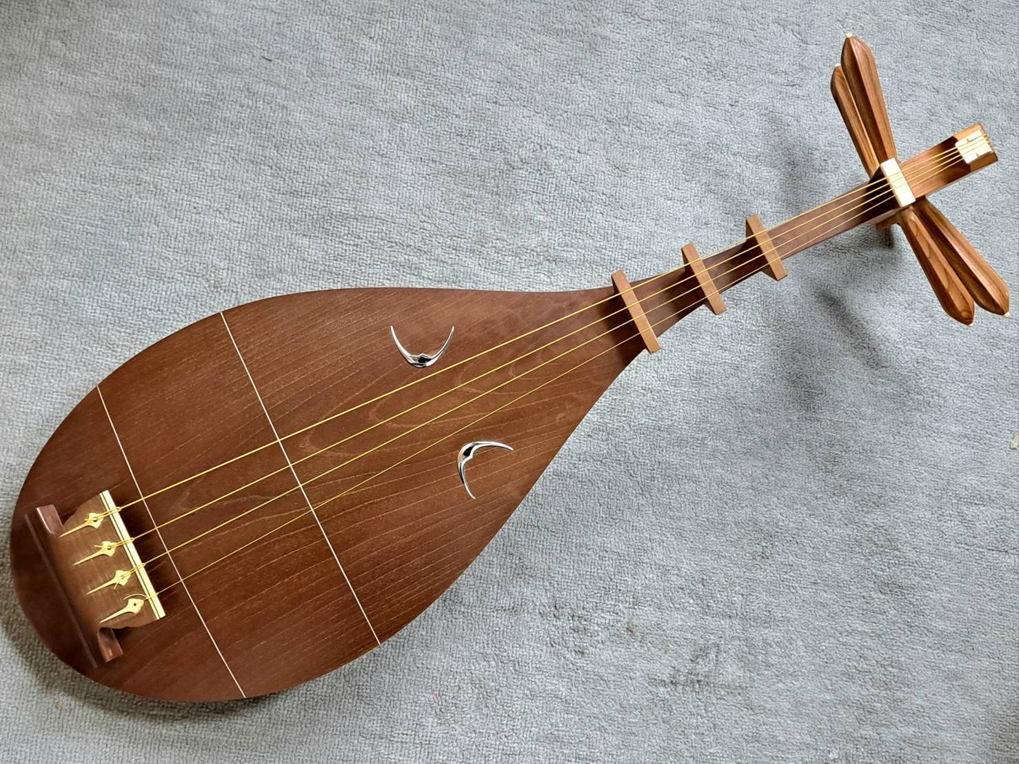 半月細工・表桑製・四弦』薩摩 琵琶 袋付 撥付き ヴィンテージ びわ 楽器