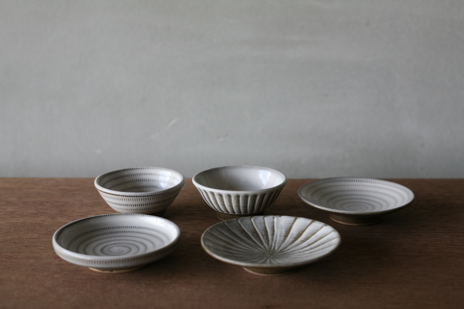 小石原焼二点 点と点が形作る素朴で愛着のある小石原焼 | 伝統工芸