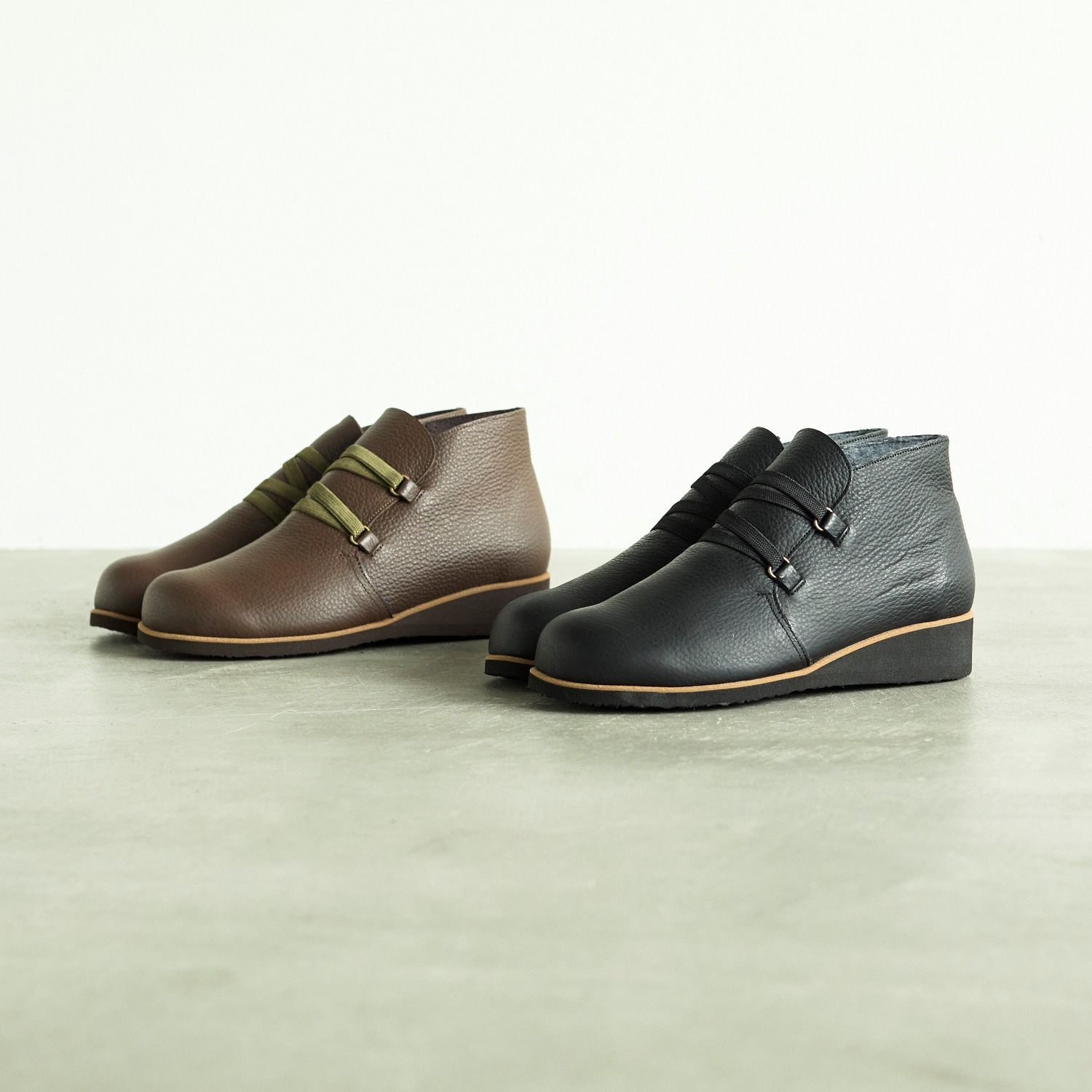 フィグリーノ 日本製 牛革柔らか仕立て 超軽量 甲ゴムアクセント