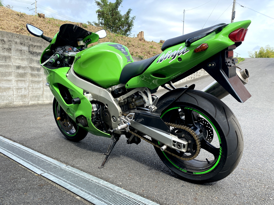 KAWASAKI ZX-9R ZX900E – 4926 京都 中古バイク販売整備 バイク