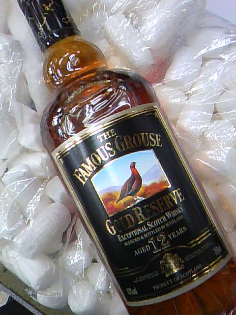 ザ・フェイマス・グラウス・ゴールドリザーブ12年 | 葡萄 と くま