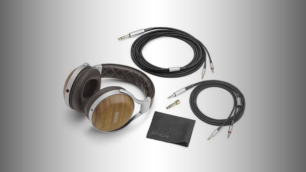 Denon AH-D9200: Closed monitor reference headphones