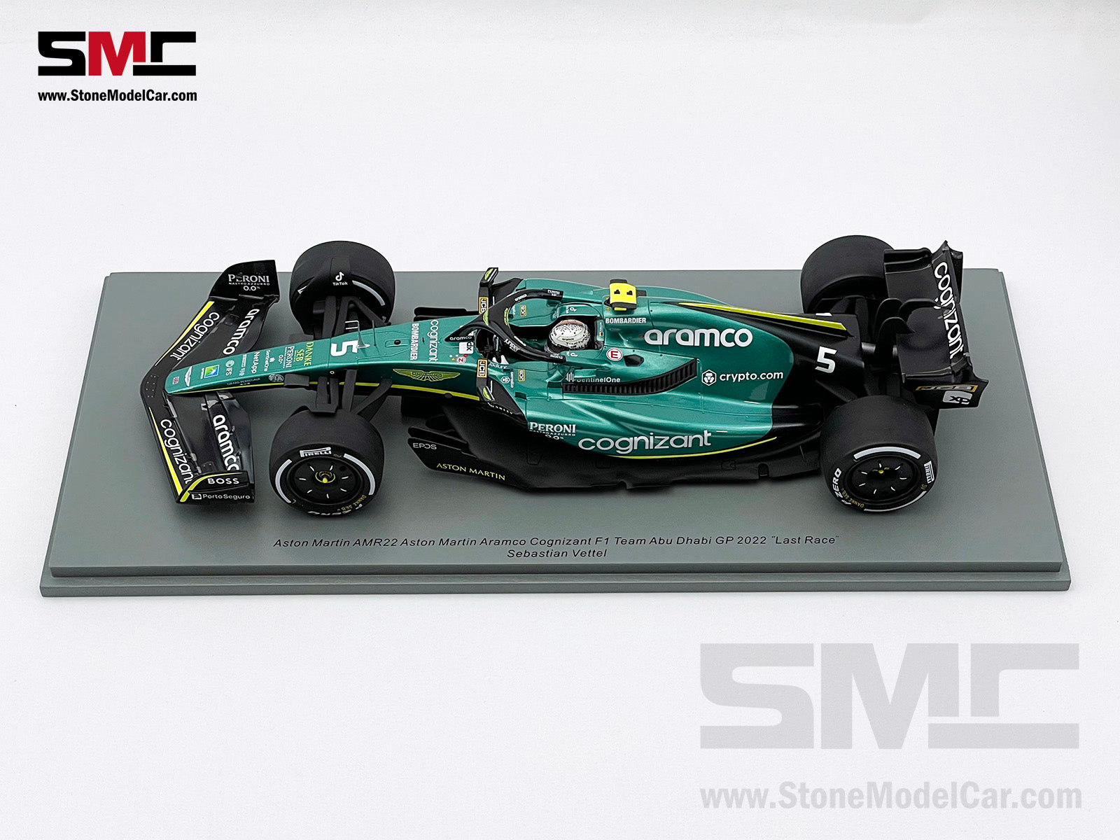 1:18 Spark Aston Martin F1 AMR22 #5 Sebastian Vettel Abu Dhabi GP