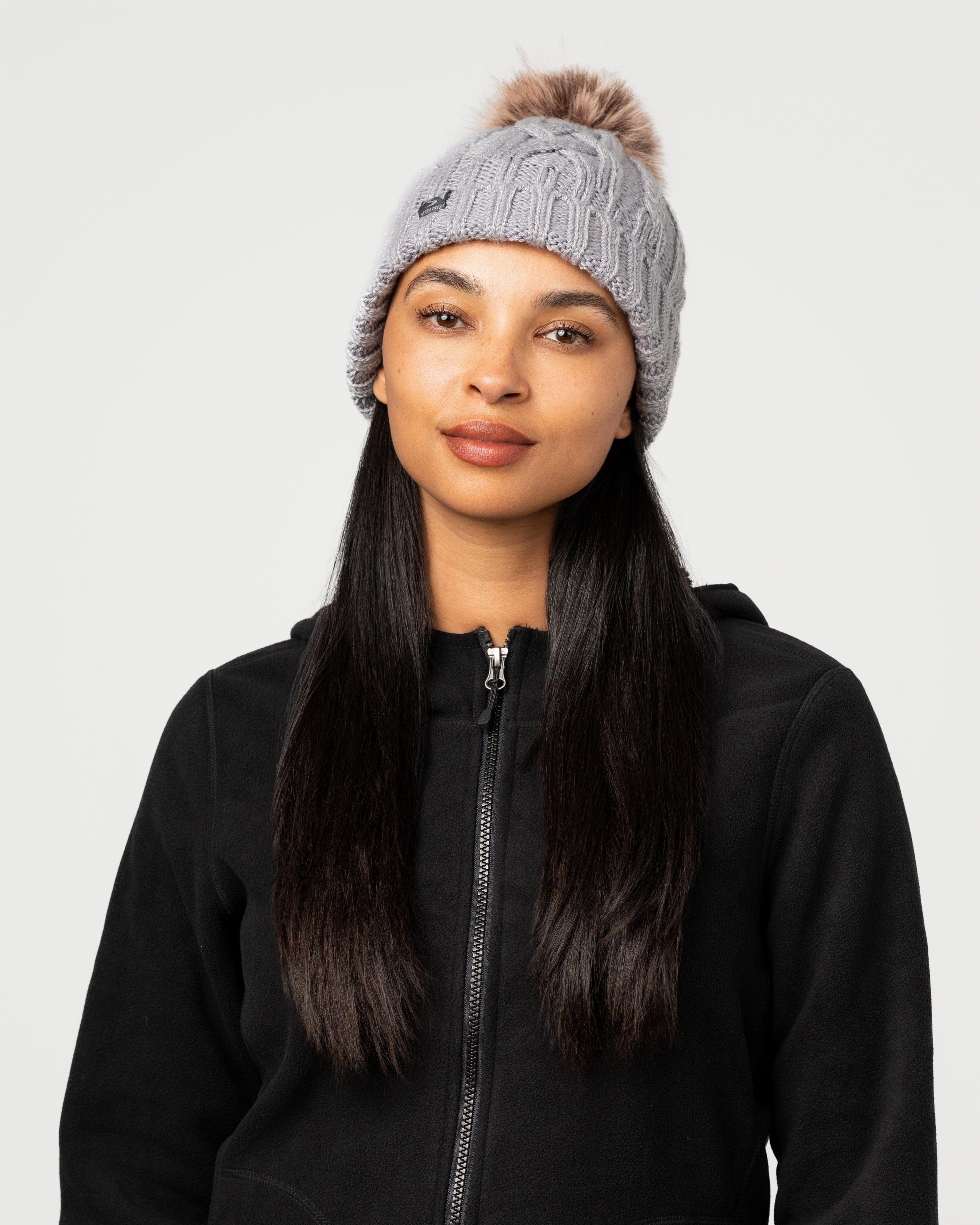 Show Off Cable Knit Pom Beanie – Storm Creek