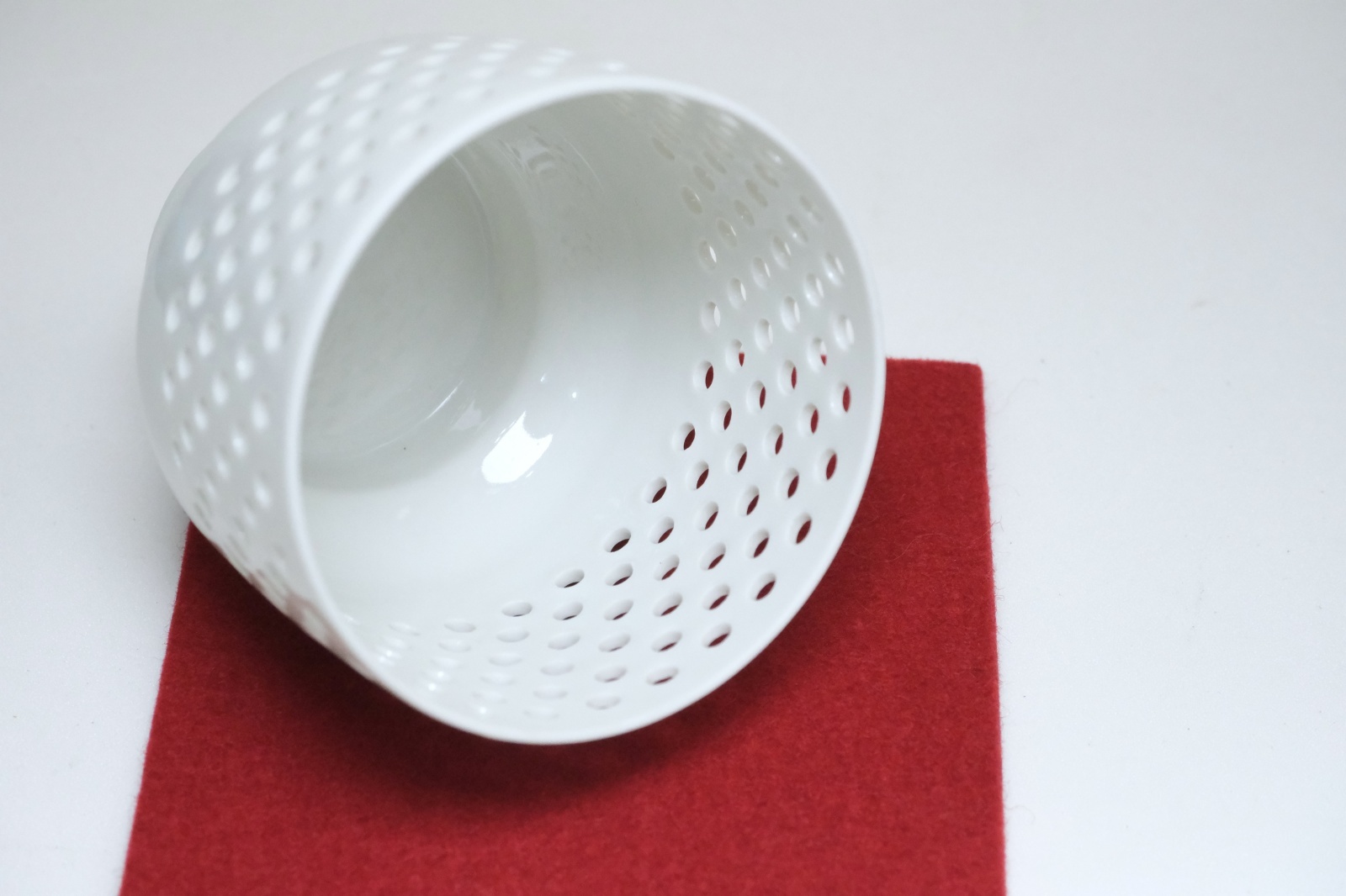 ARABIA/アラビア/キャンドルホルダー/ホワイト/パンチング