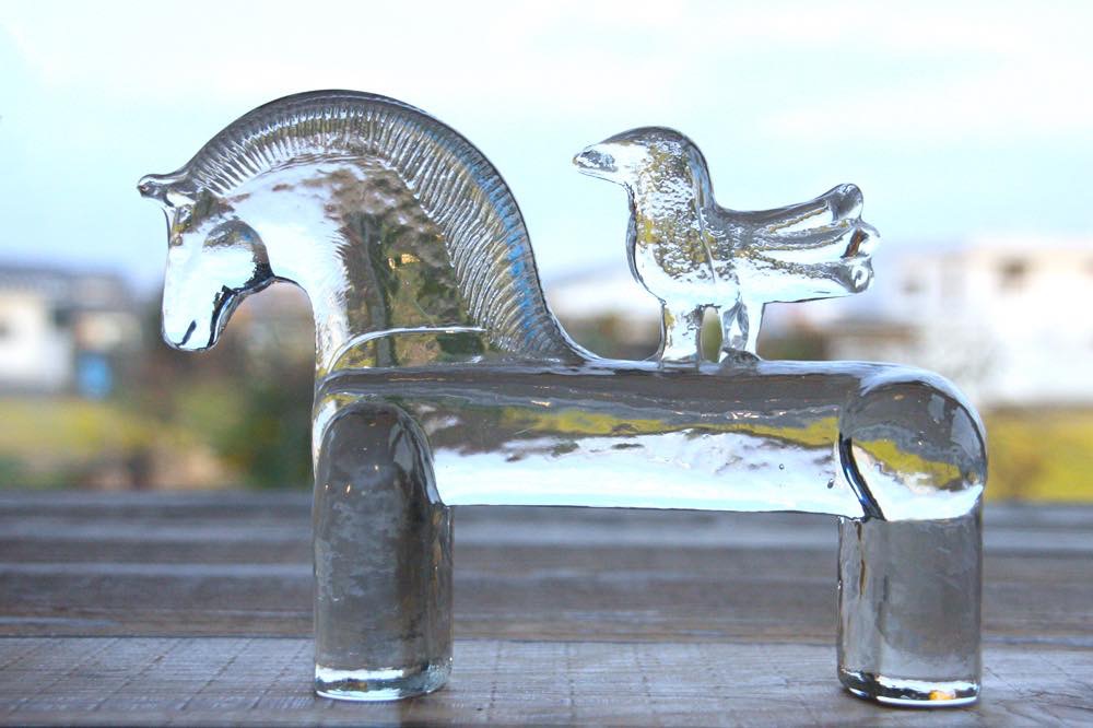 ピンク スカル形状 ガラスオブジェ フクロウ コスタ Kosta 【3003