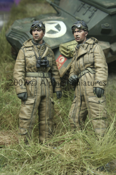 WW2 British Tank Crew Set (2 figs) Alpine Miniatures -35050