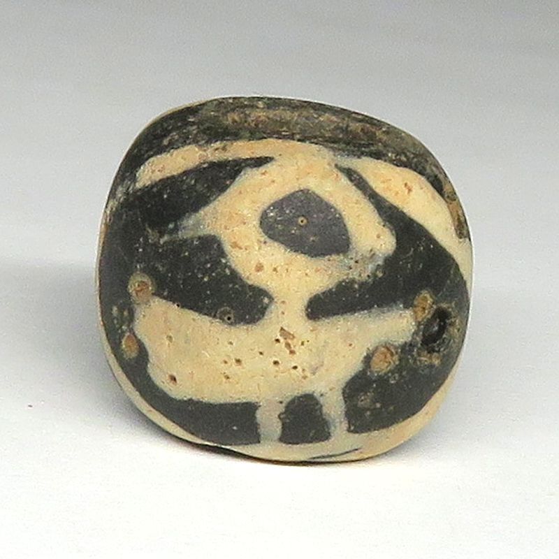 古代ジャワ玉/ジャワ玉・鳥玉（マニックブルン）/マニックブルン