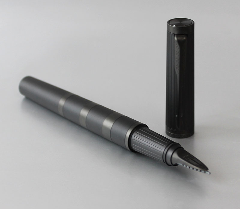 筆圧ゼロの書き心地。インジェニュイティ 5th 在庫1本だけあります